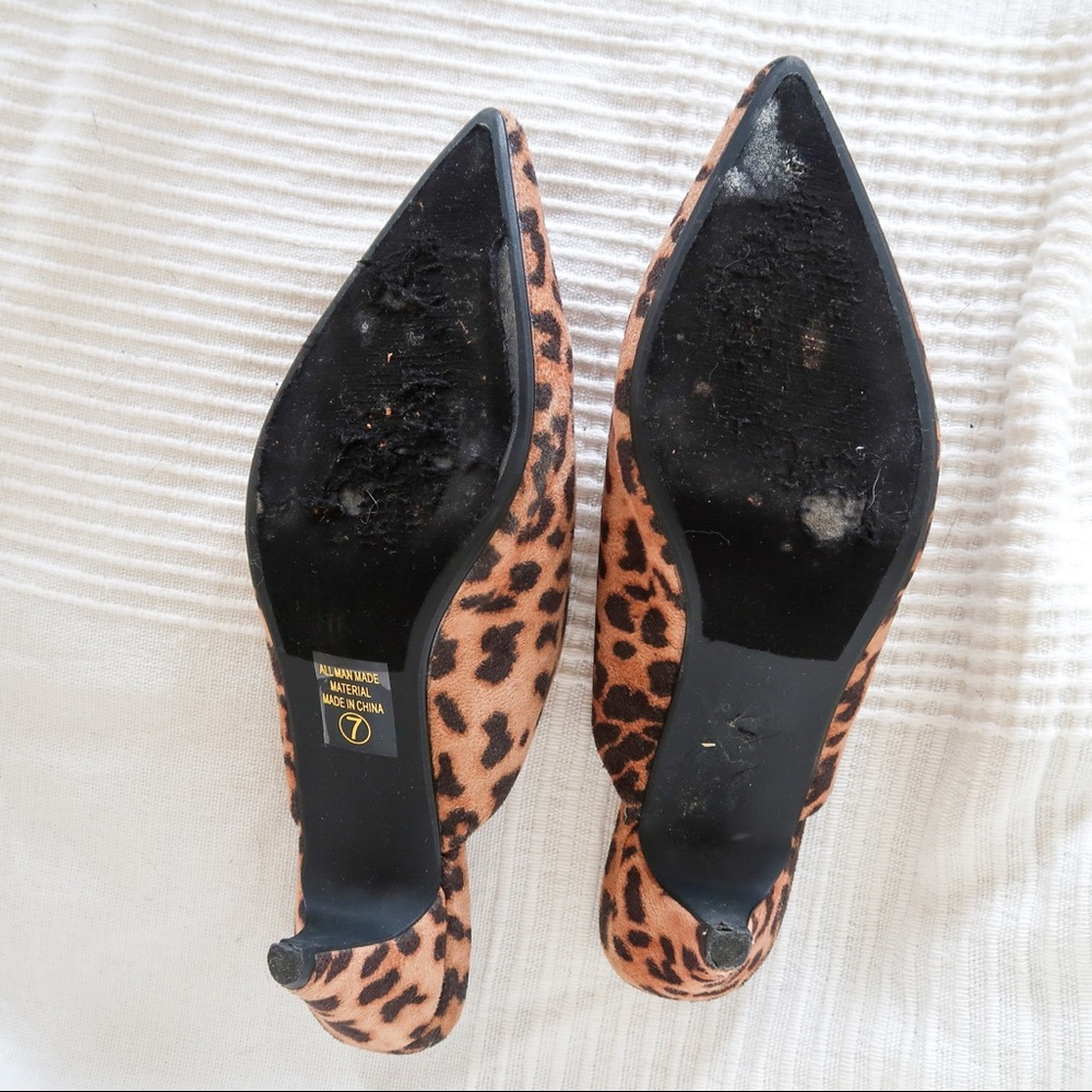 Leopard Kitten Heels - Picture 4 of 4